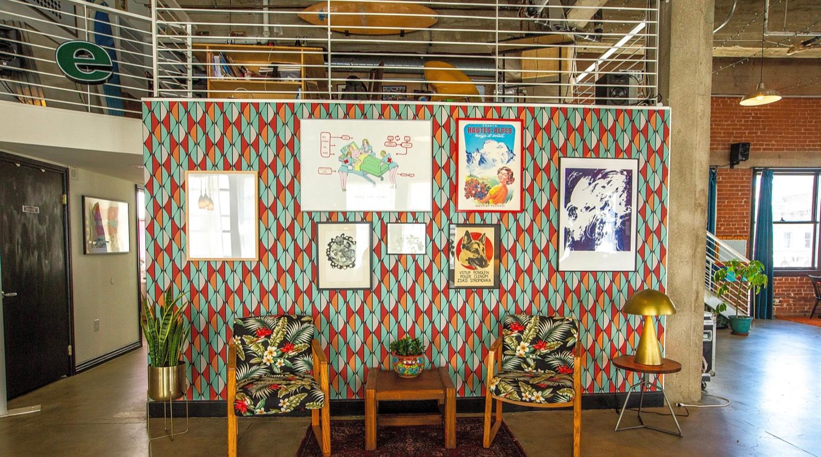 V's Downtown vibe loft — photo 11