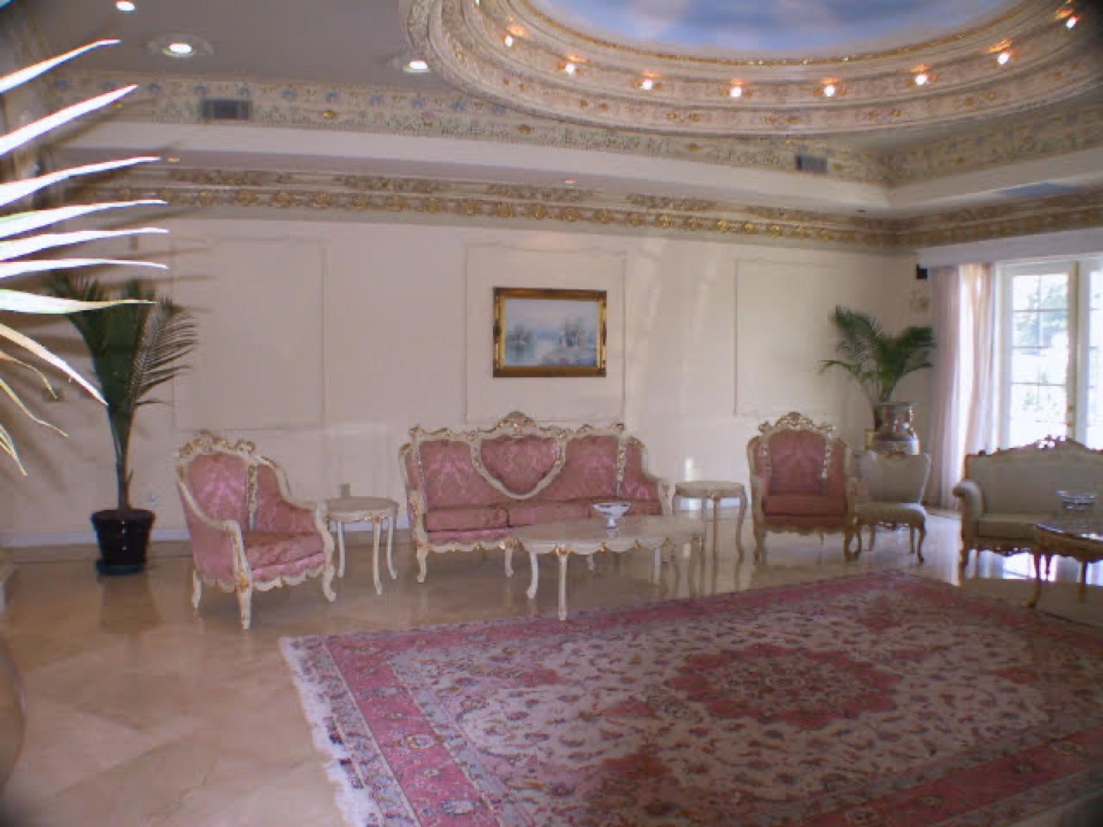 Valley Huge Mansion — photo 2