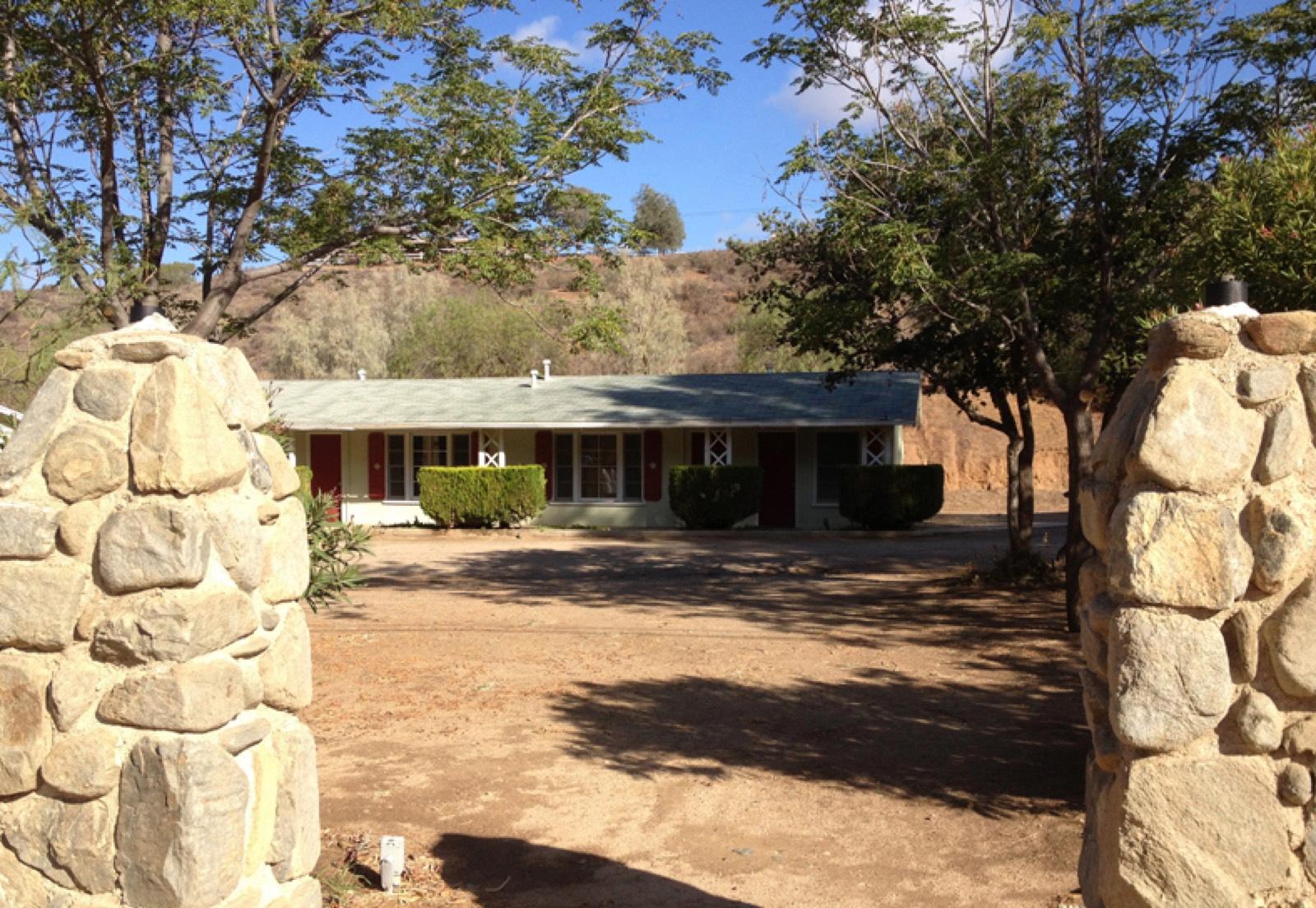 Valley Motel — photo 1
