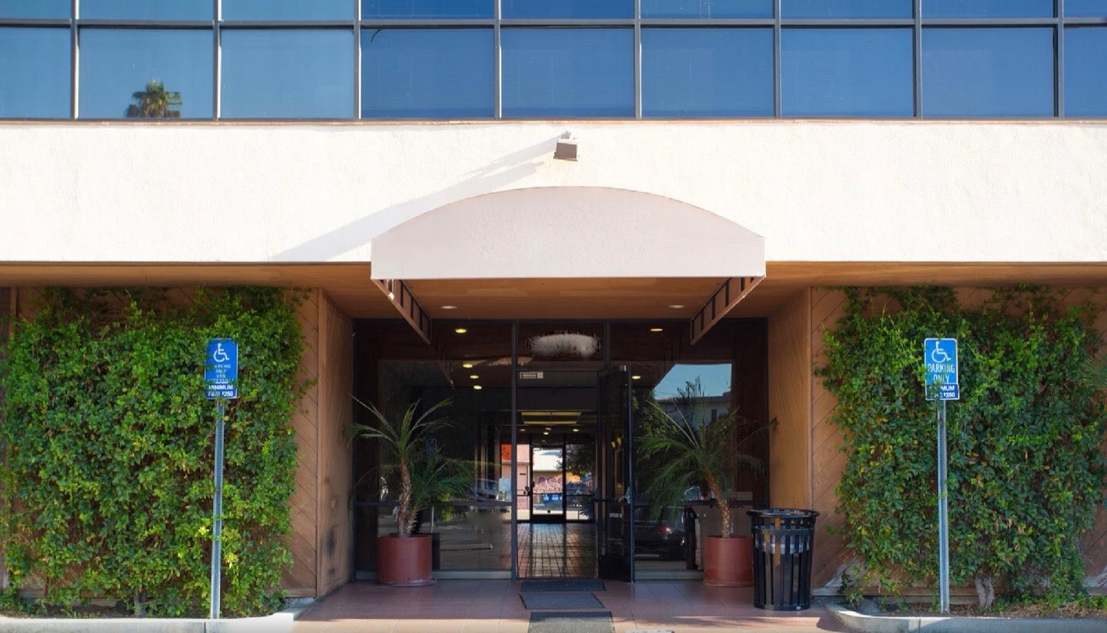 Valley Office Space — photo 4