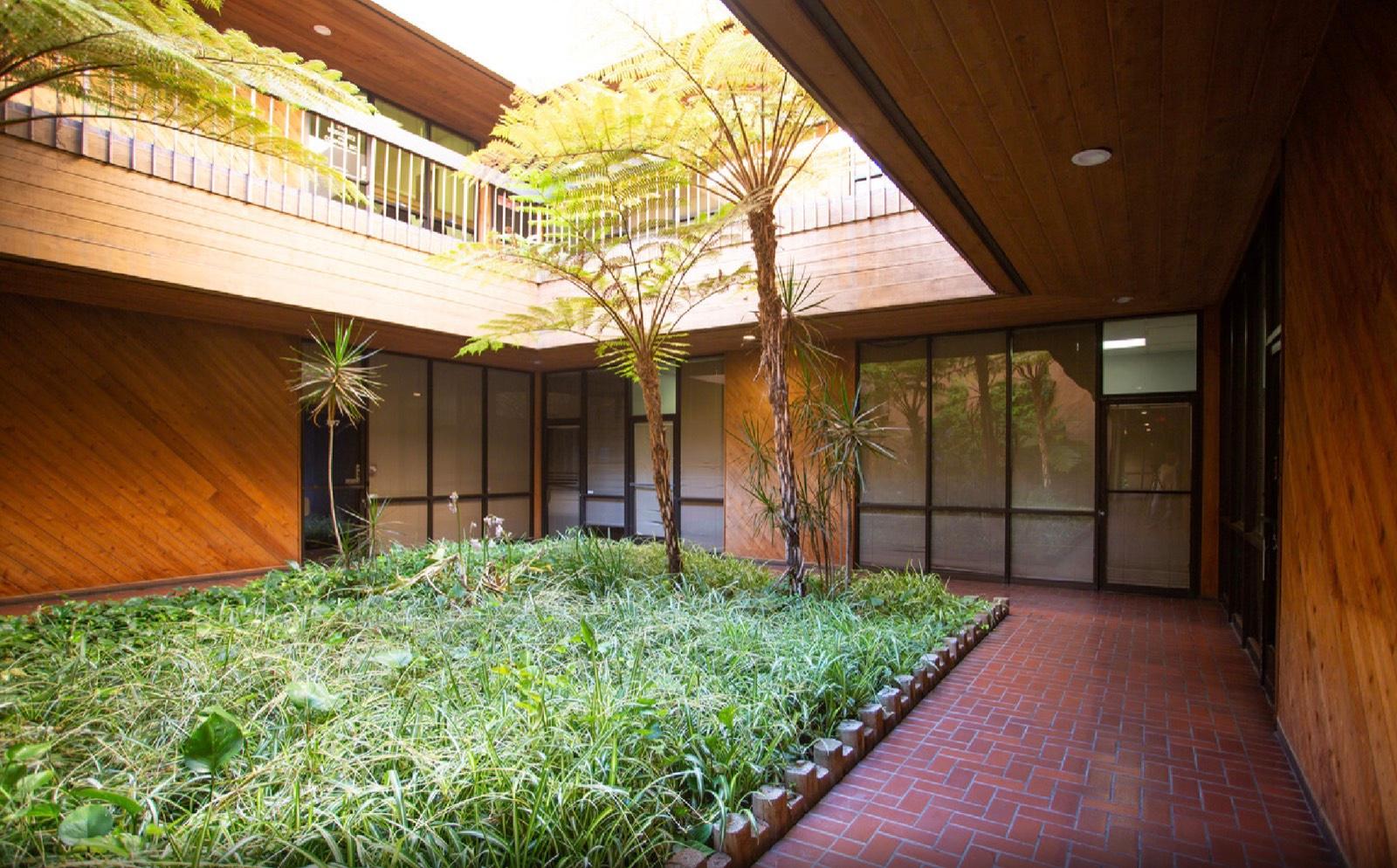 Valley Office Space — photo 6