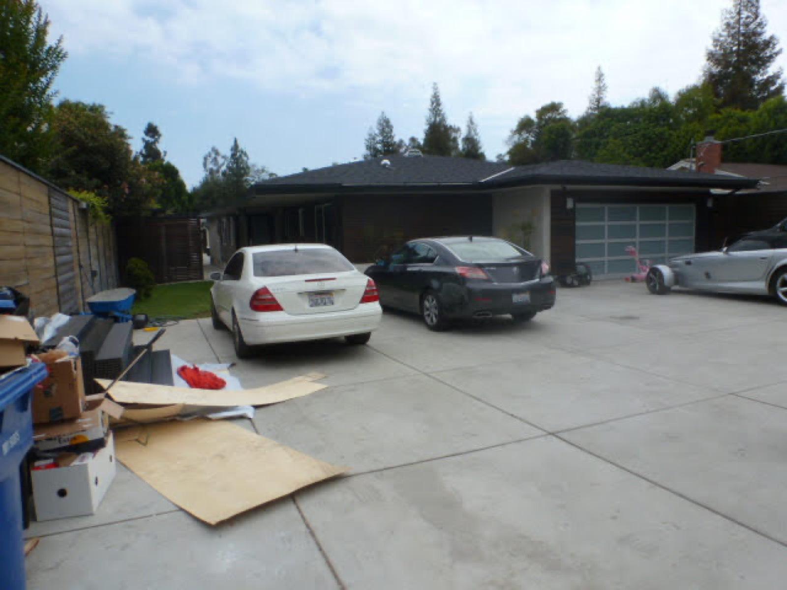 Valley Village House — photo 2