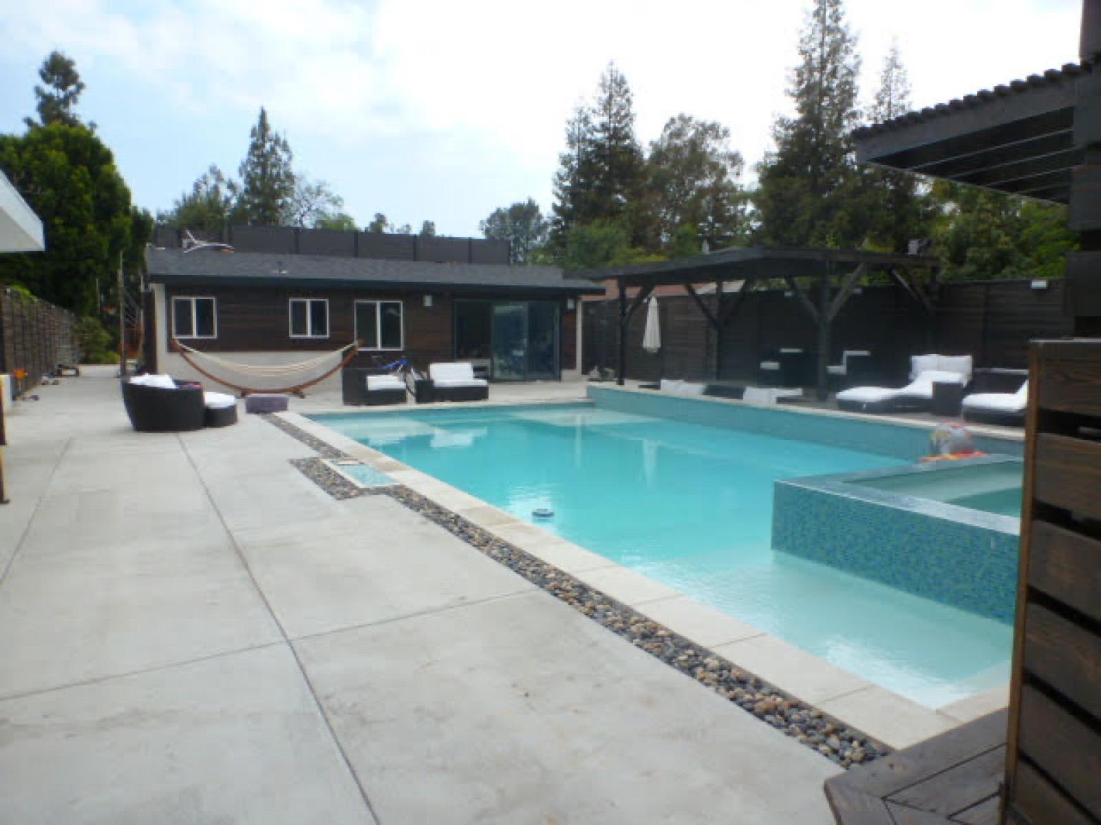 Valley Village House — photo 5