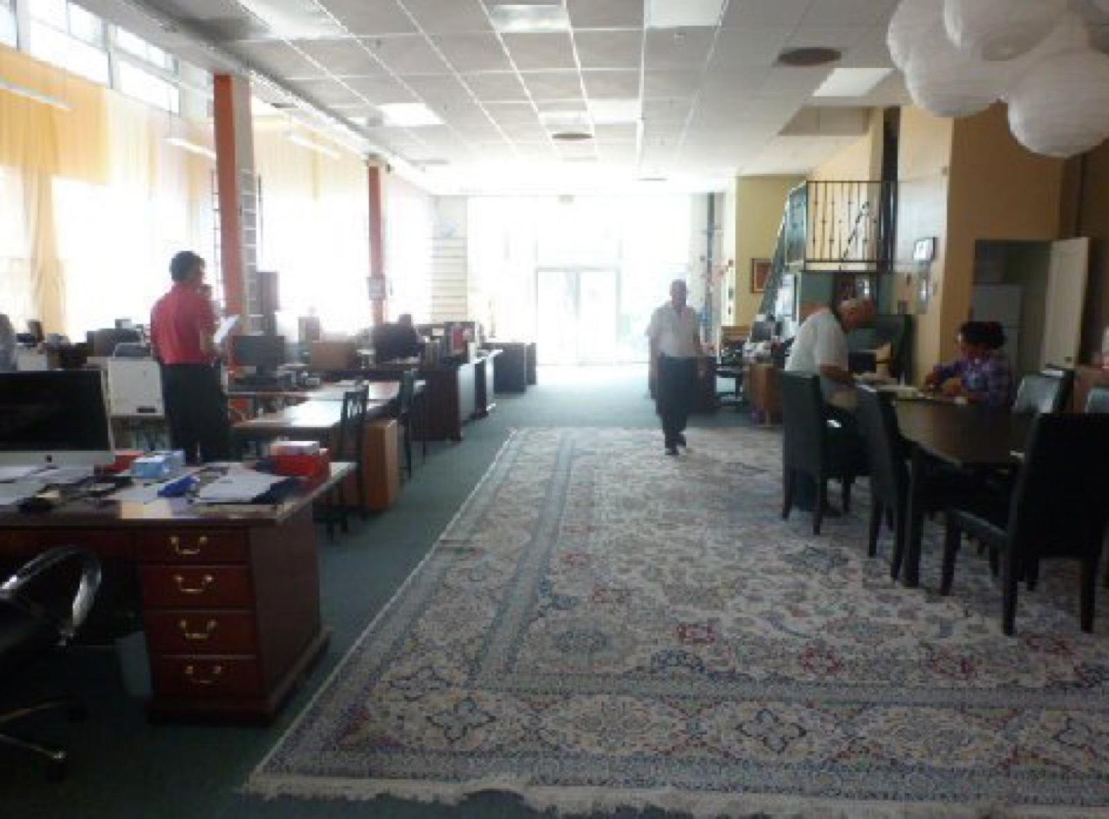 Van Nuys Offices — photo 3