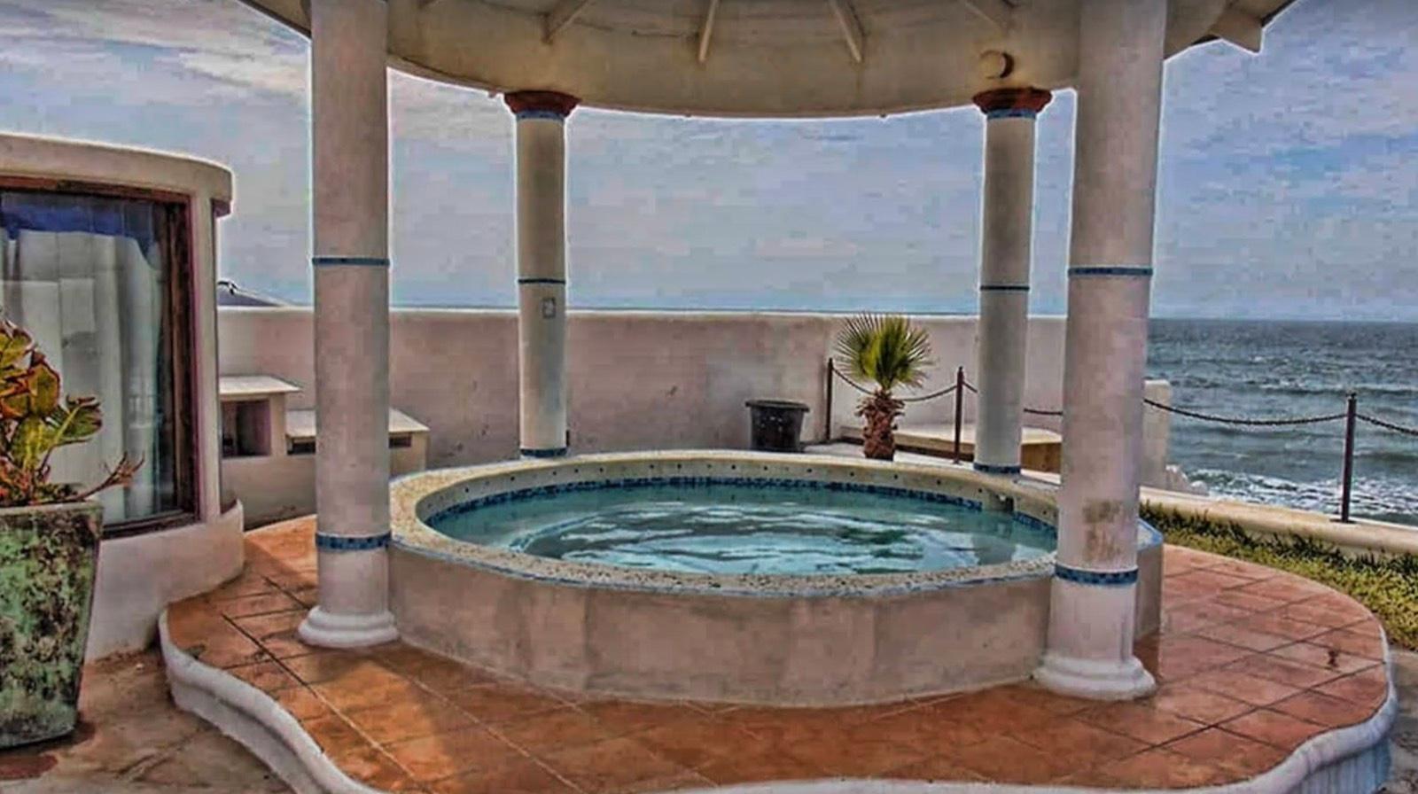 VC's Spanish TJ Beachside — photo 3