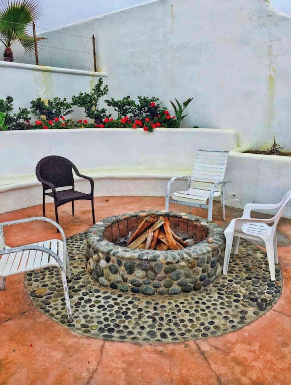VC's Spanish TJ Beachside — photo 9