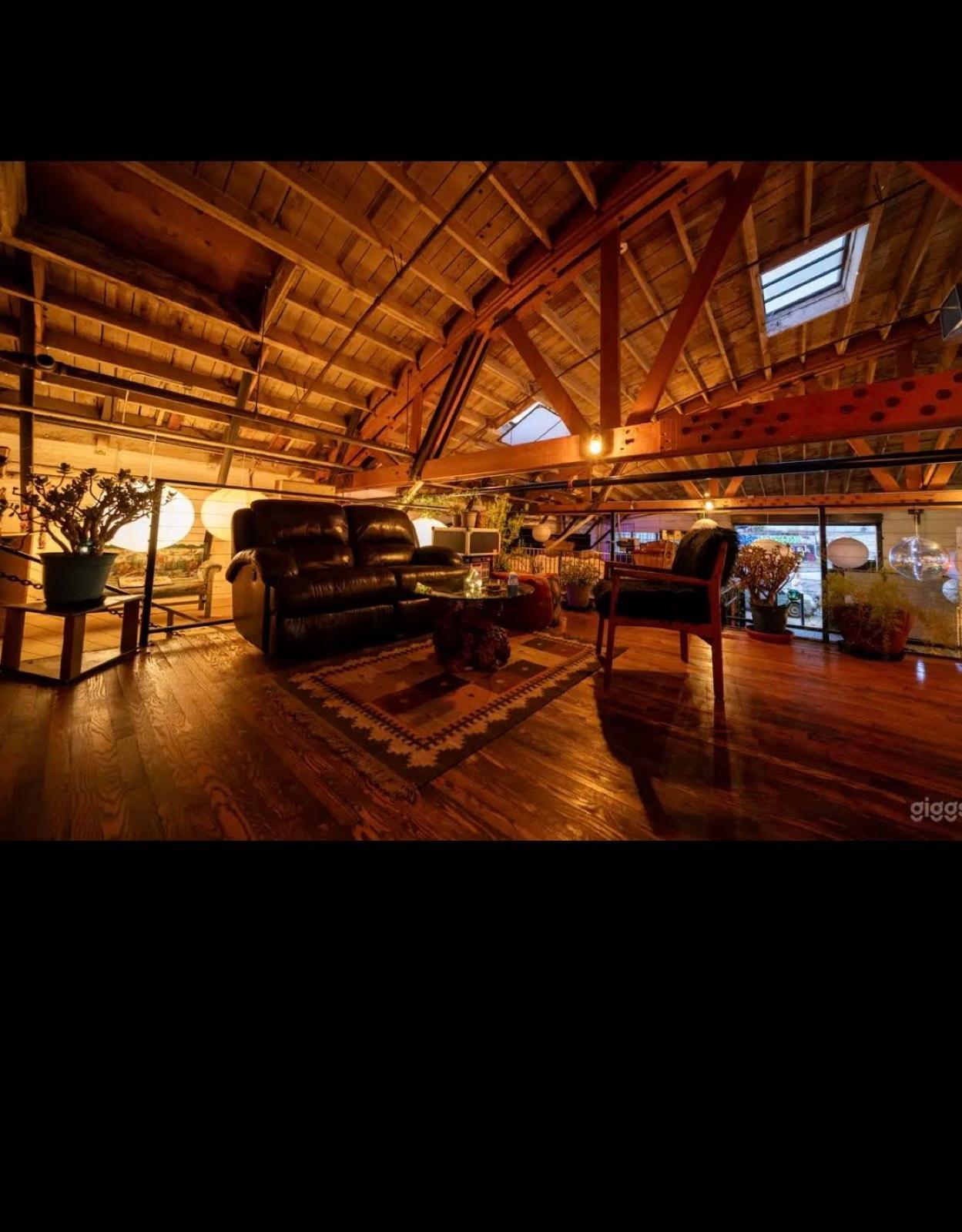 Versatile loft and event space — photo 10