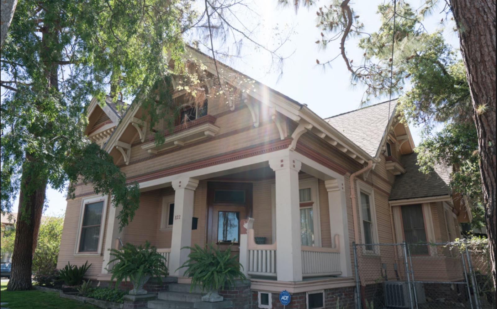 Victorian Craftsman — photo 2