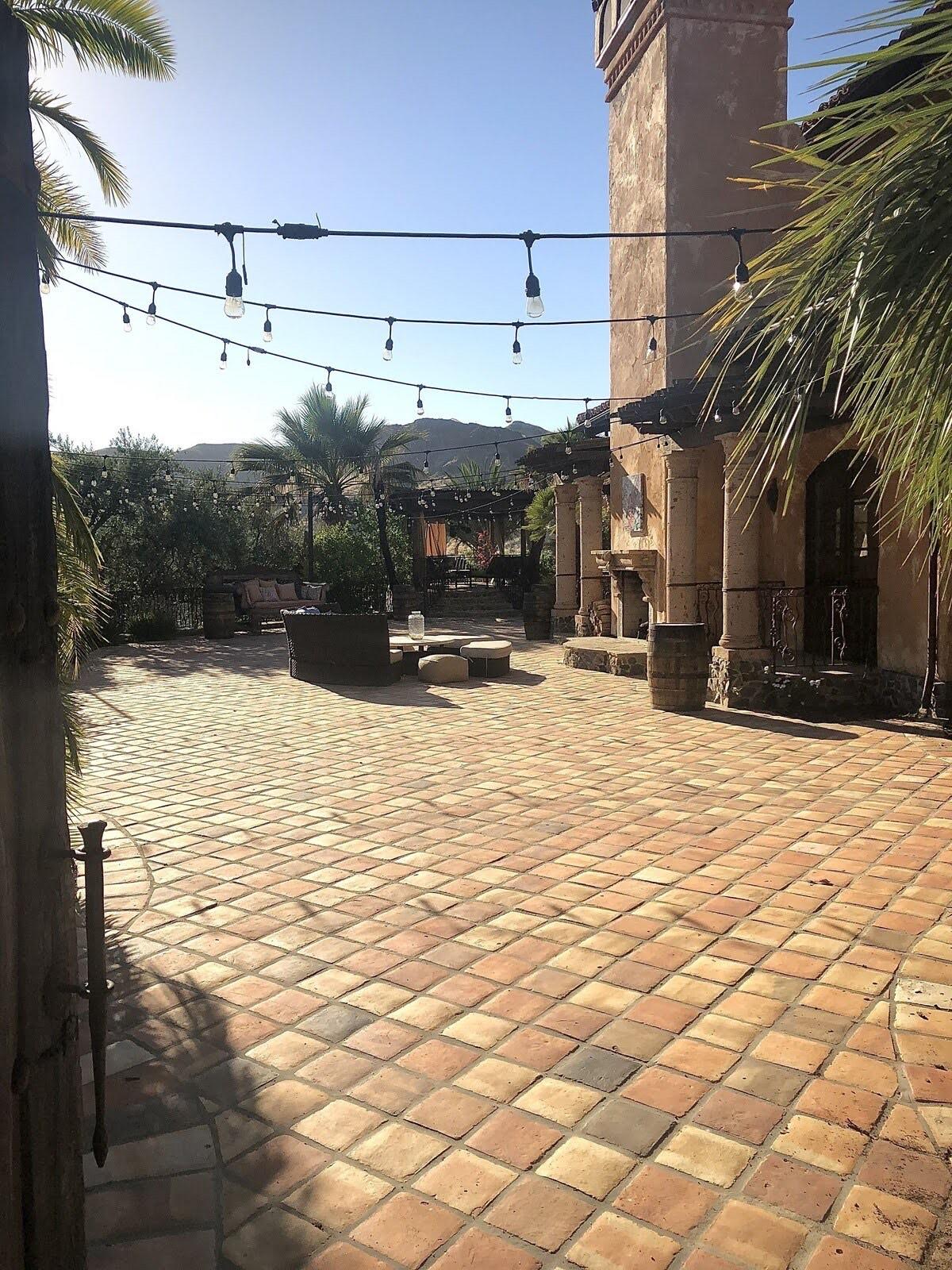 Villa Mansion in Thousand O — photo 4