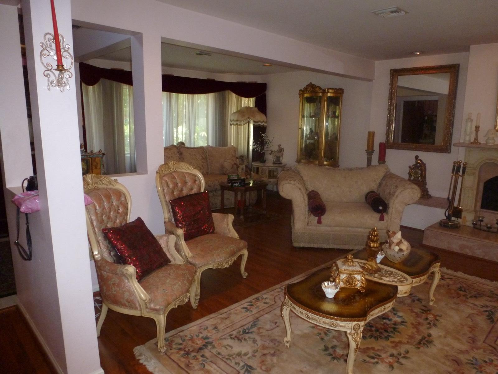 Violet Toluca Lake — photo 3