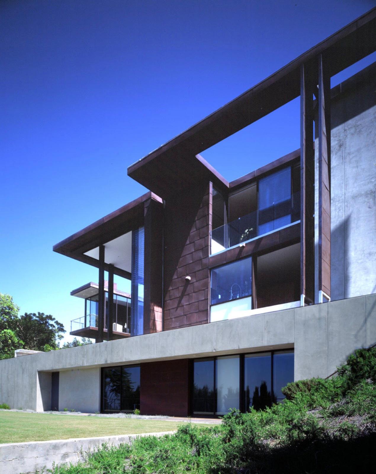 V's Architectural Stunner — photo 1