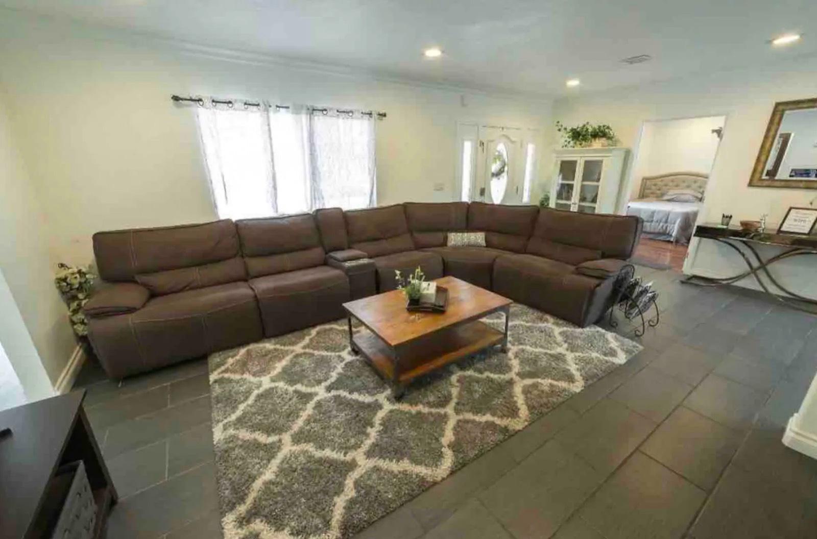 V's Peaceful Valley Home — photo 5