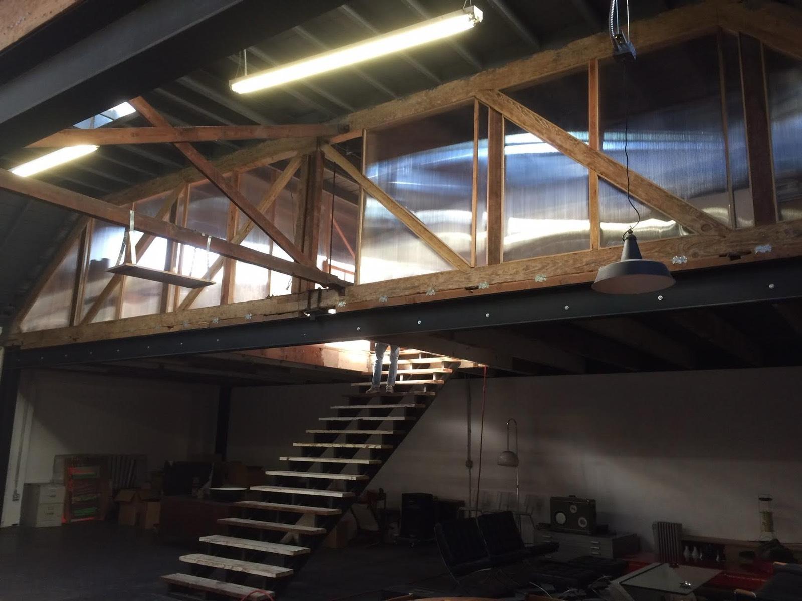 V's Warehouse — photo 3