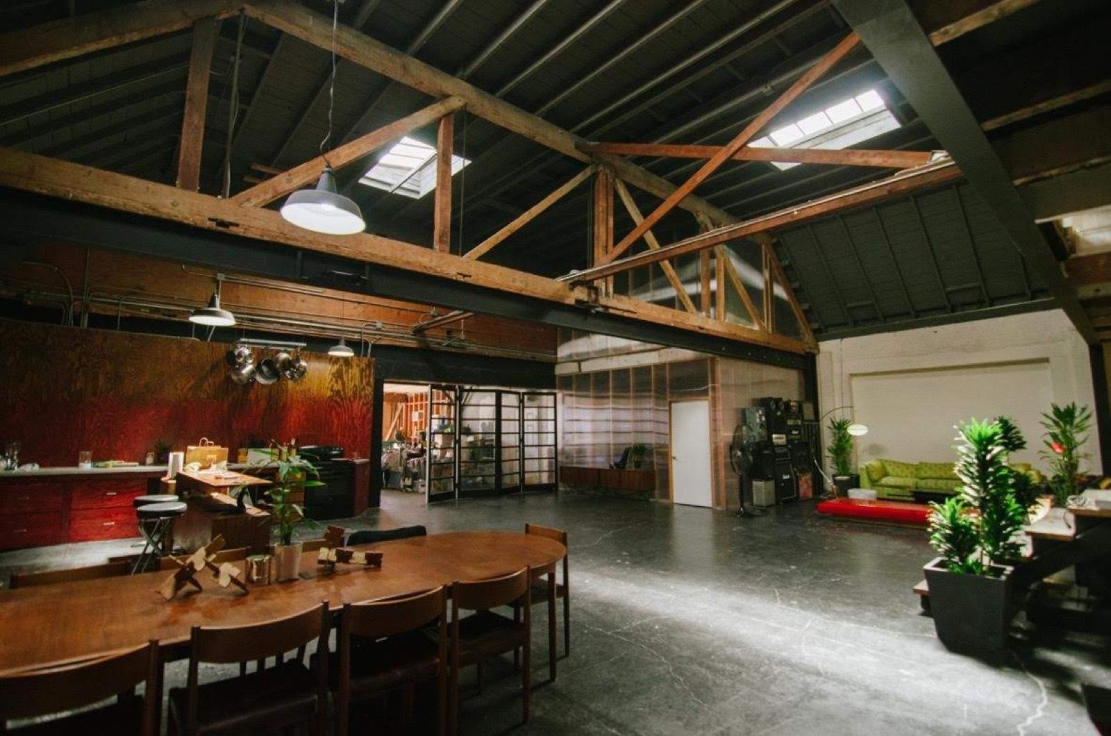V's Warehouse — photo 4