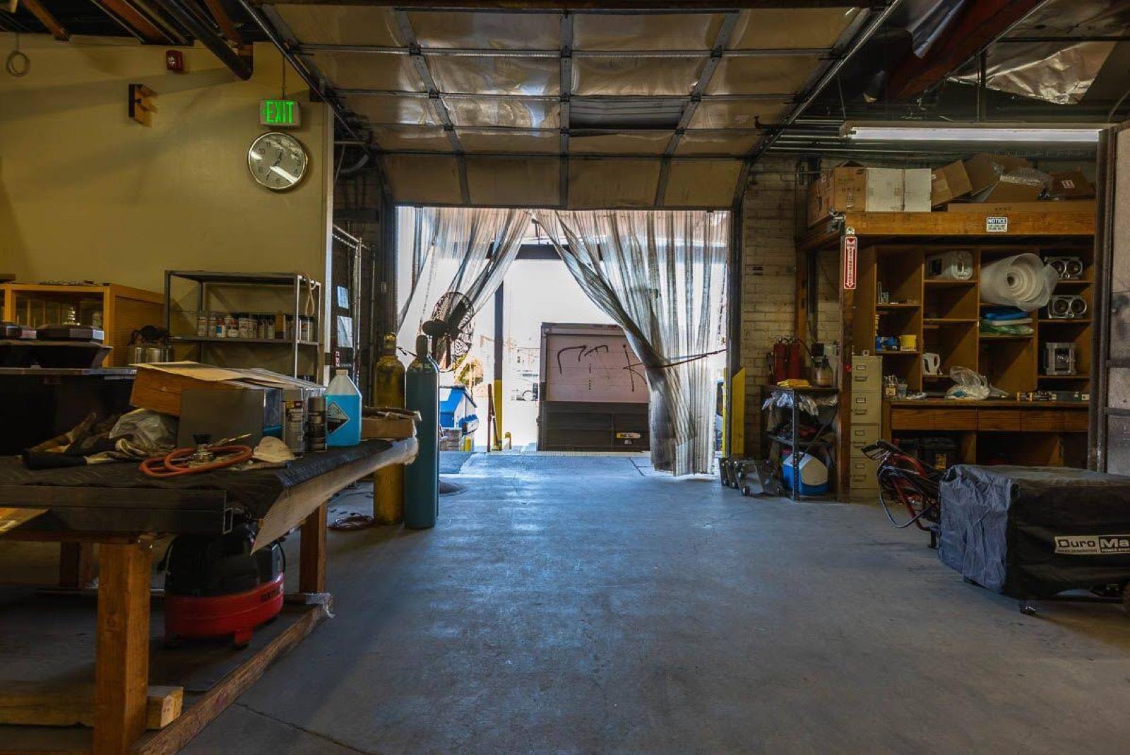 Warehouse studio — photo 8