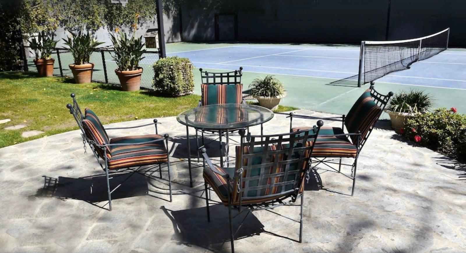WB S Tudor Tennis Estate — photo 10