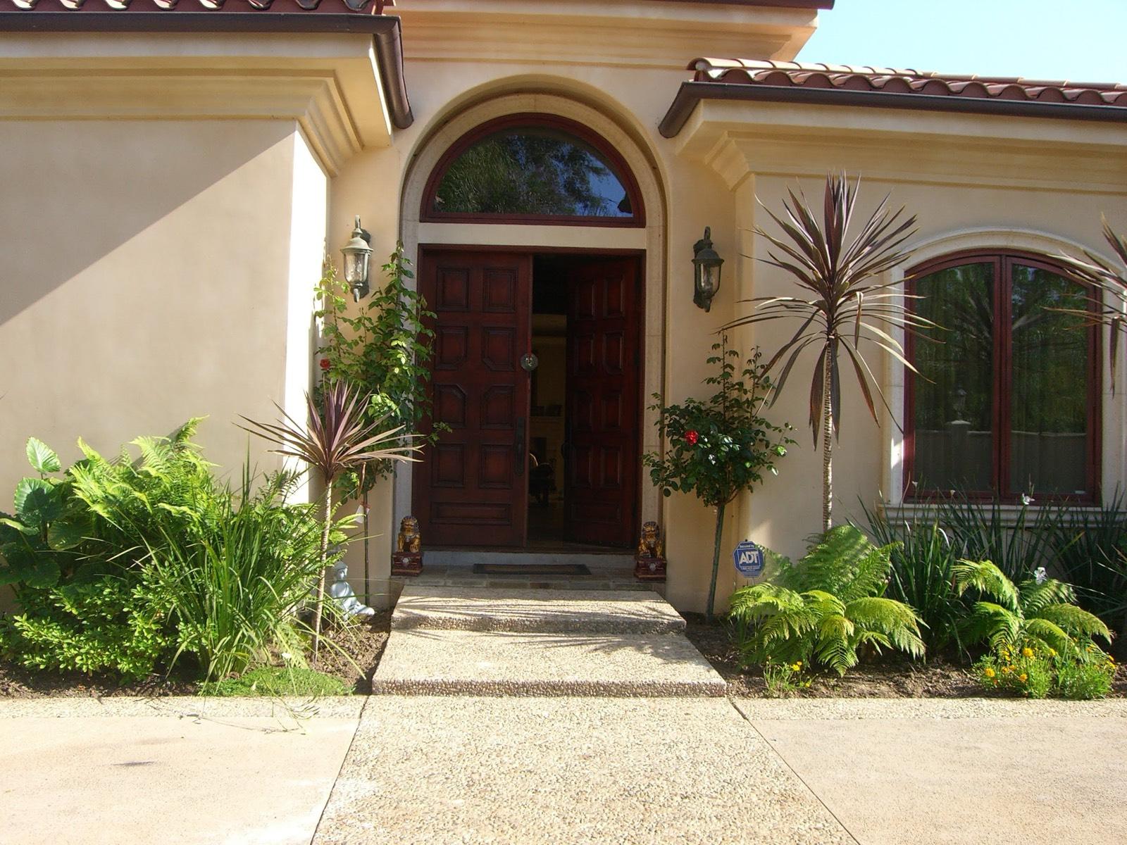 Weddington Encino House — photo 6