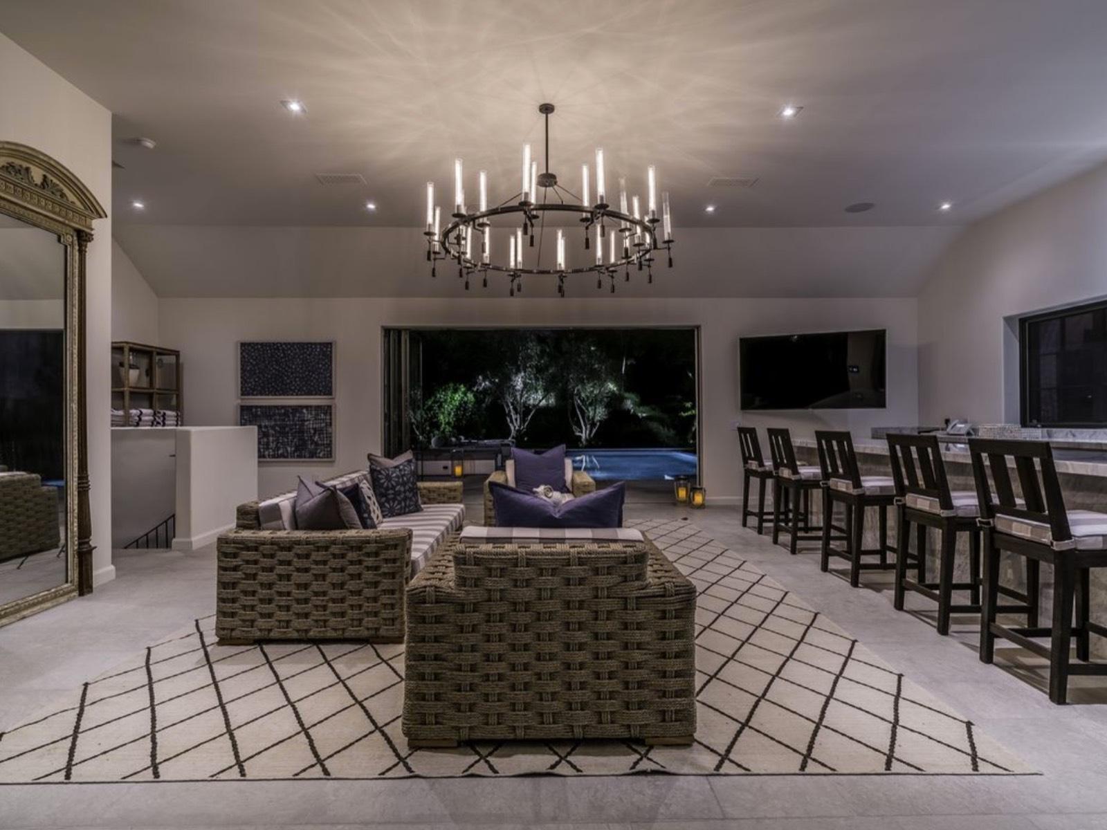 West Hollywood Spanish-Modern — photo 10
