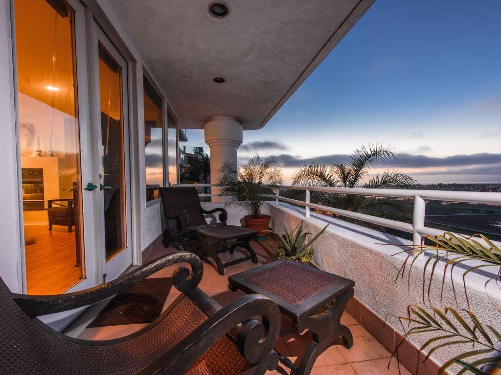 Westchester Beach House — photo 1