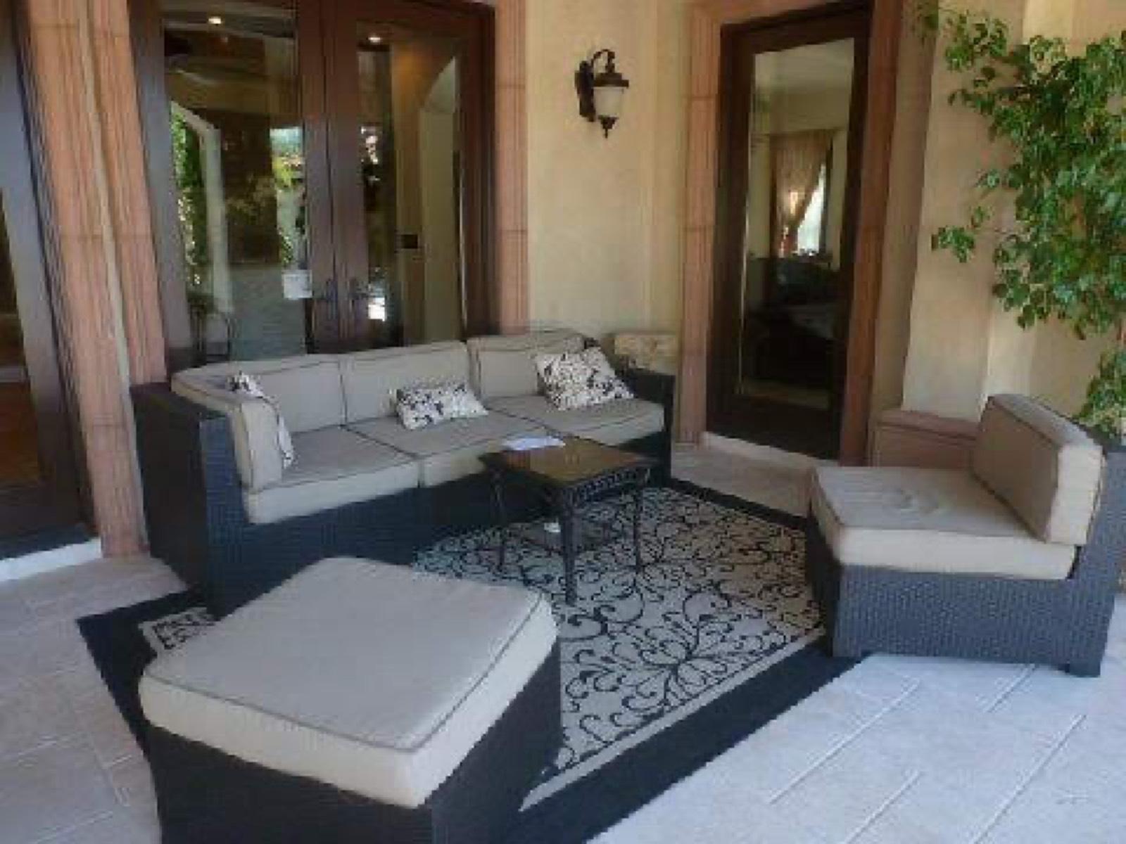 Woodland Hills House — photo 4