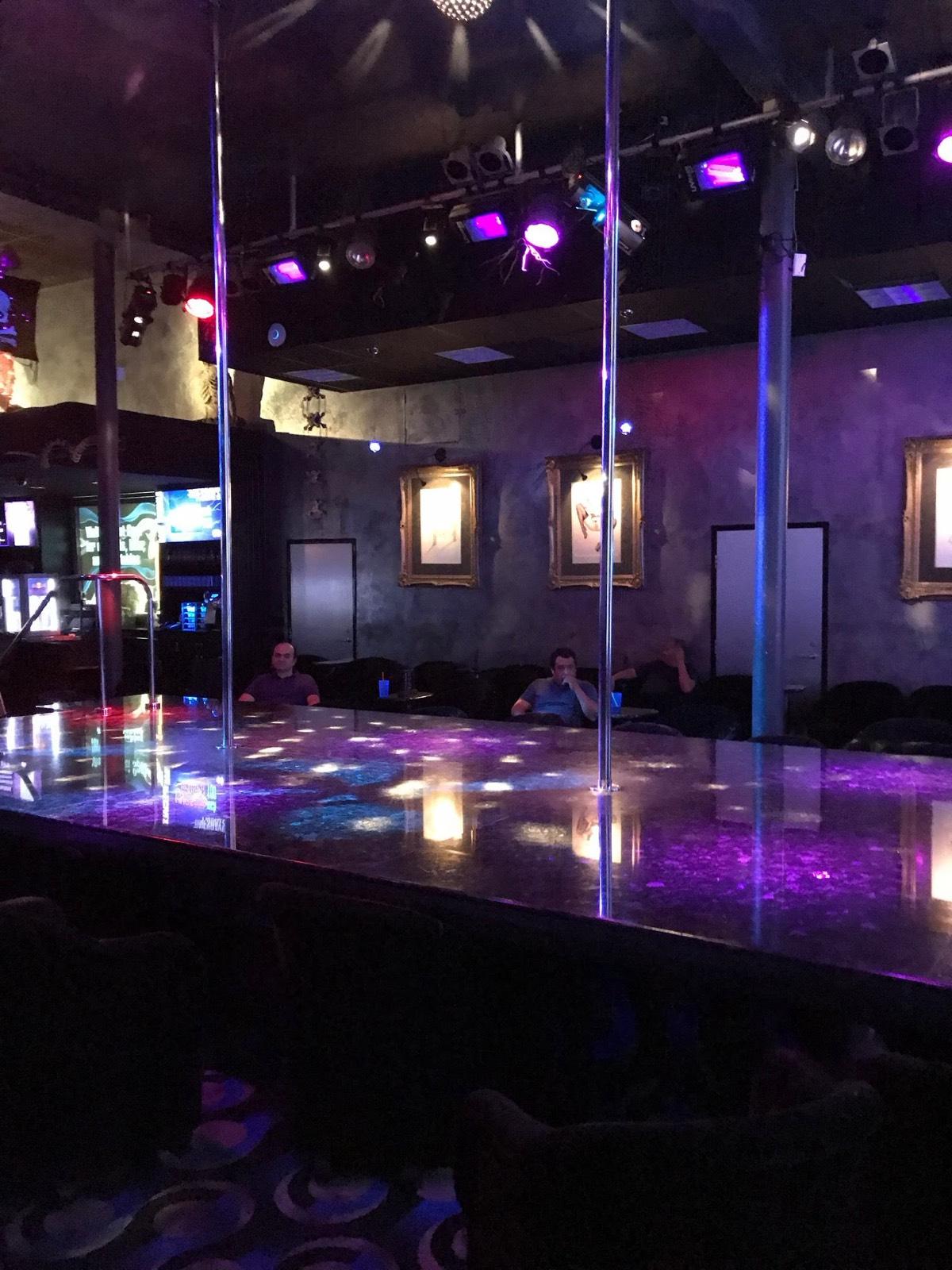 X Strip Club — photo 5