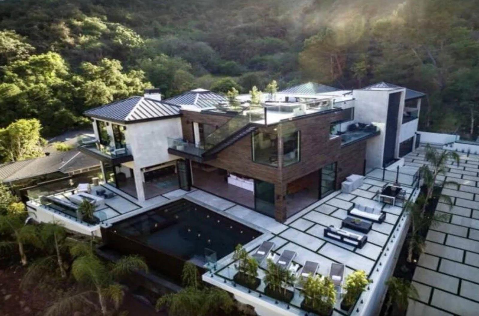 Y's Modern Mountain View — photo 5