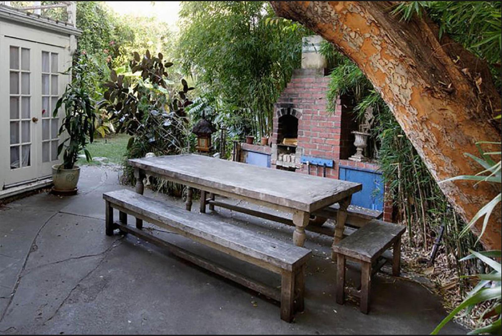 Y's Tropical House — photo 8