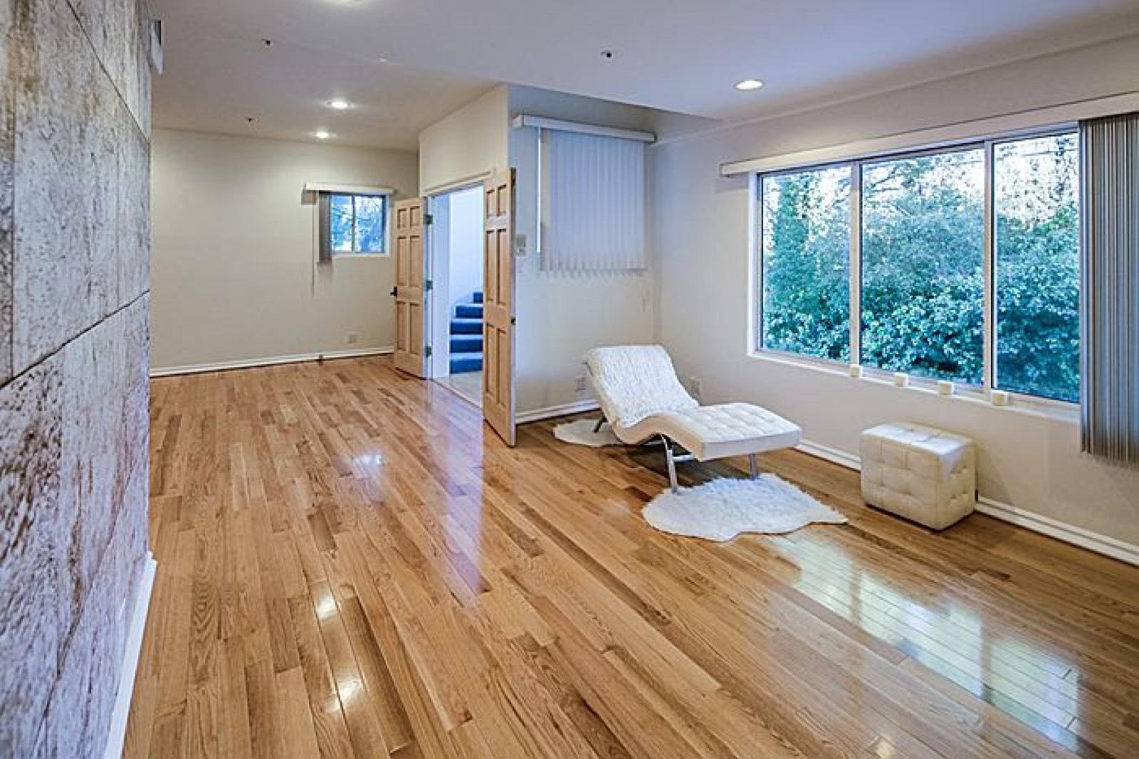 Zeus House — photo 3