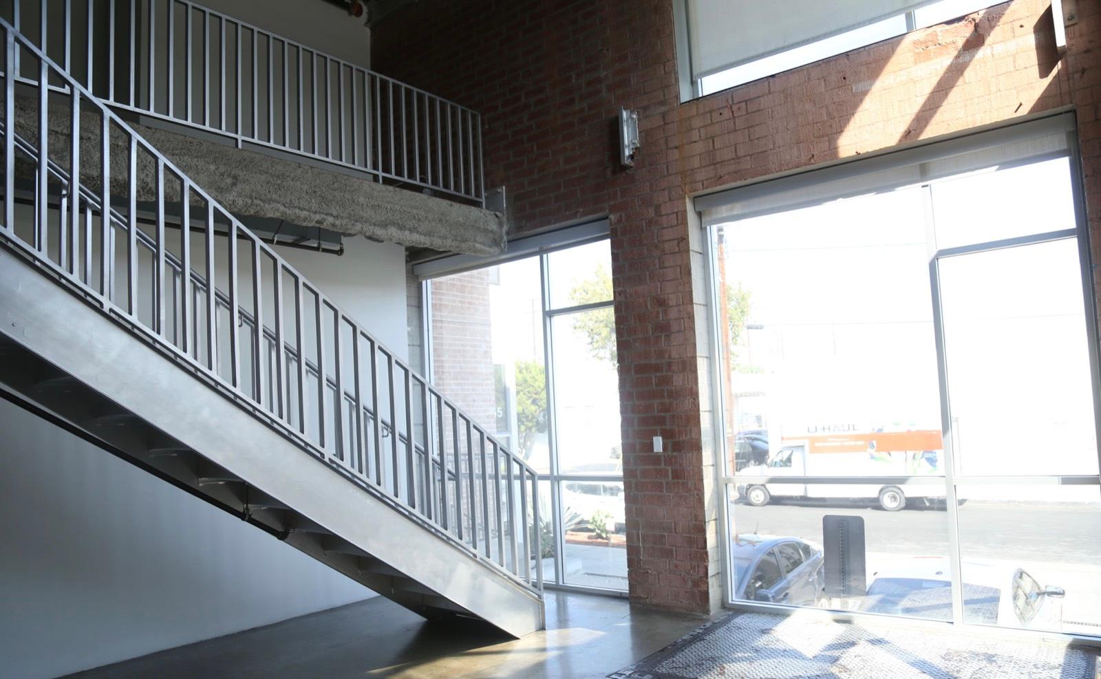 Z's Brick Valley Loft — photo 6