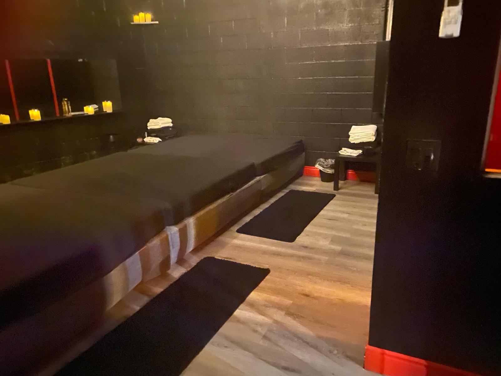 Zs Night Club — photo 1