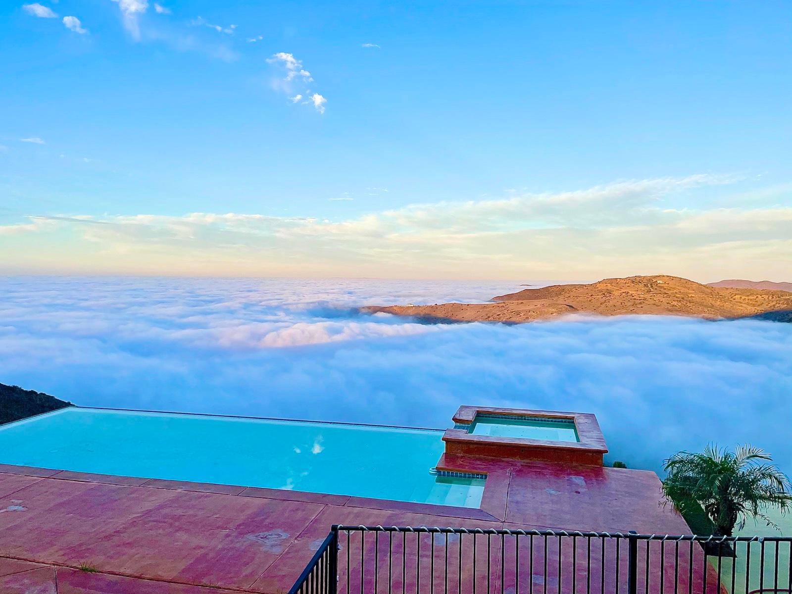 Z's Malibu Window Mountain view — photo 2