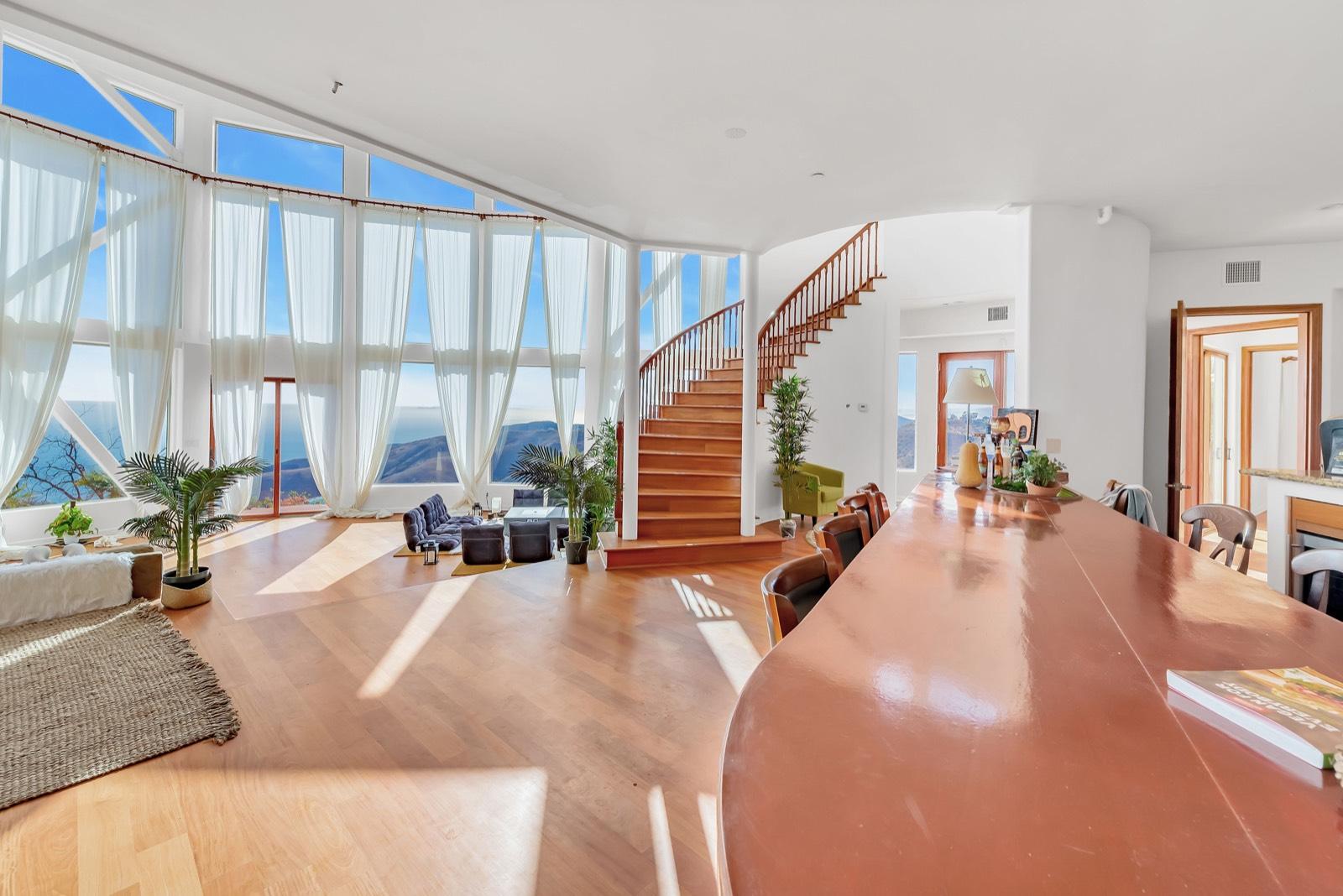 Z's Malibu Window Mountain view — photo 7